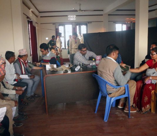 जेष्ठ नागरिकले गरे ३ सय १७ जनाको निशुःक उपचार