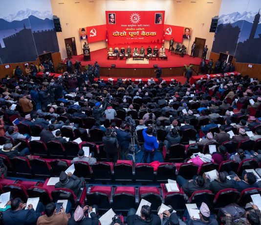 नेकपा केन्द्रीय कमिटी बैठकः भ्रष्टाचारीलाई मृत्युदण्डदेखि कार्यकारी राष्ट्रपतिसम्मका चर्चा