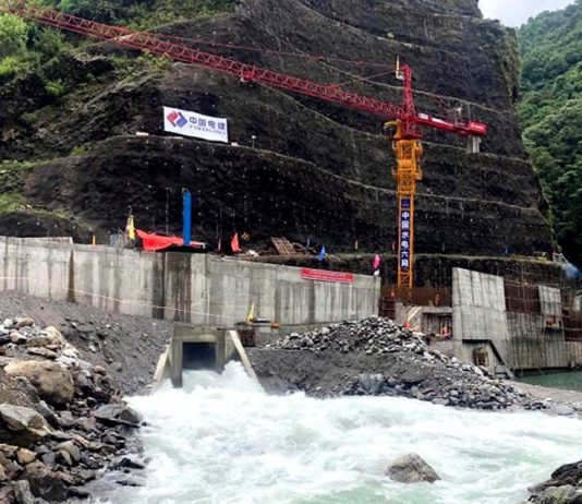 मेलम्चीको सुरूङमा दुई जना बेपत्ता