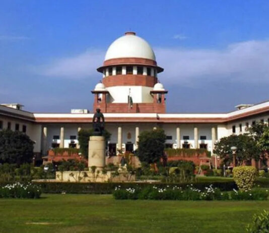 भारतमा १ हजार र ५ सयको नोटमाथिको निलम्बन यथावत राख्न सर्वोच्चको आदेश