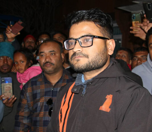 गृह मन्त्रालयमा दावी कायम राख्ने रास्वपाको निर्णय, माओवादी र एमालेमा दुईमत